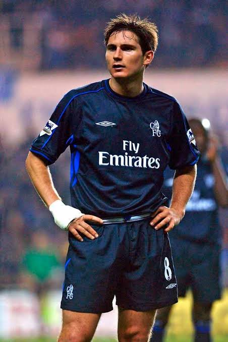 Authentic Chelsea 2002/03 Away - Lampard #8 Size M