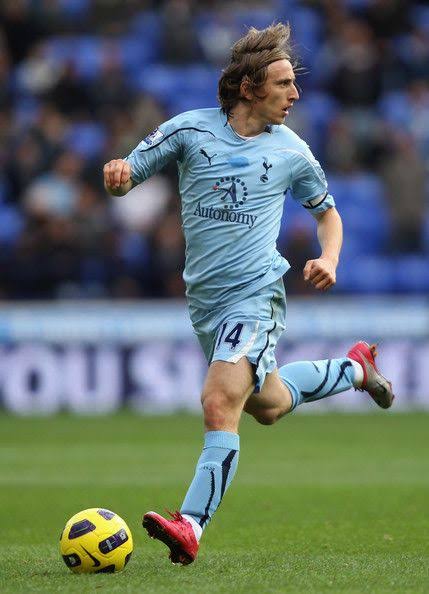 Authentic Tottenham Hotspur 2010/11 Away - Modric #14 Size XL