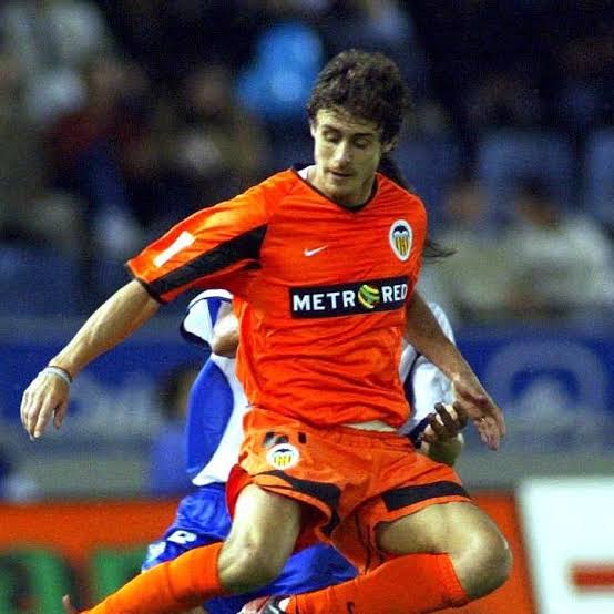 Authentic Valencia 2001/02 Away - Aimar #21 Size M