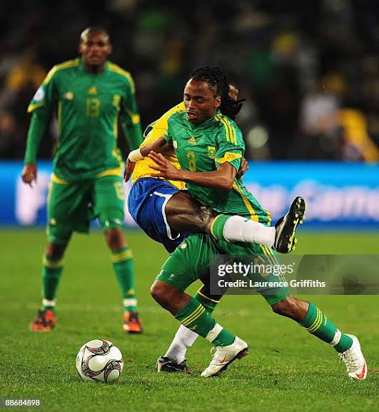 Authentic South Africa 2009/10 Away - Tshabalala #8 Size L