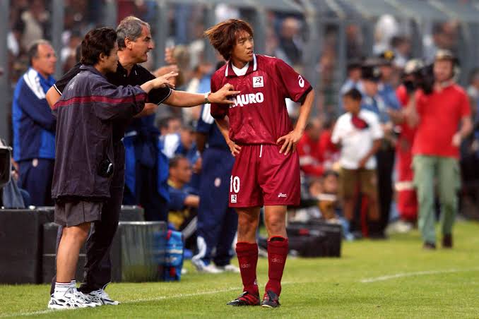 Authentic Reggina 2002/03 Home - Nakamura #10 Size S