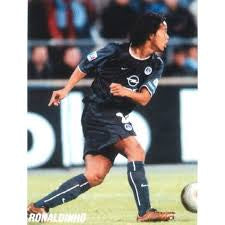 Authentic Paris Saint-Germain 2001/02 Third - Ronaldinho #21 Size L