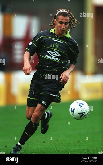 Authentic Celtic 1998/99 Away - Larsson #7 Size XL
