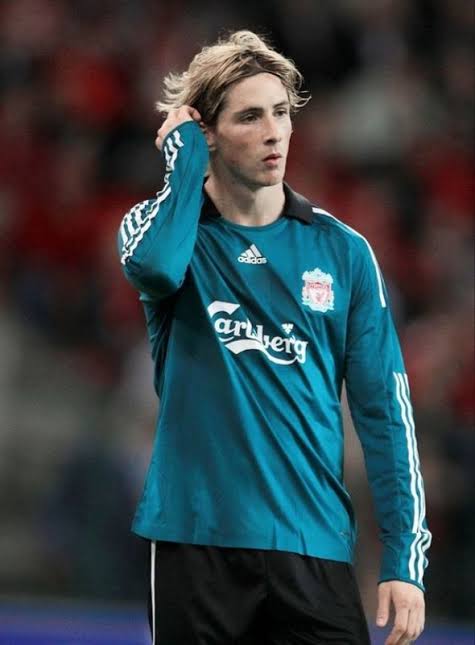 Authentic Liverpool 2008/09 Third - Torres #9 Size XL