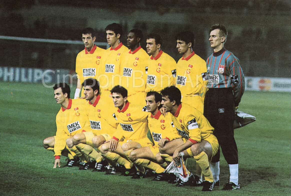 Original Galatasaray 1994/95 GK - #1 Size XL (Long Sleeve) (Template)