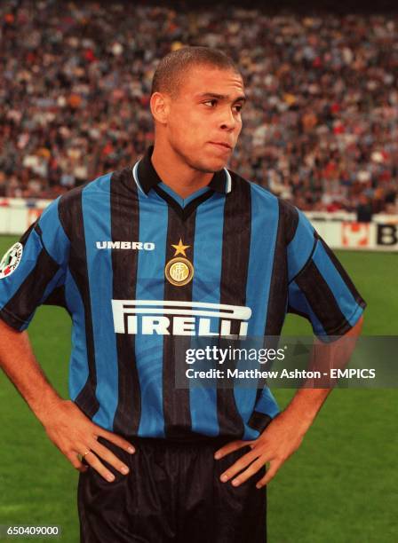Original Inter 1997/98 Home - Ronaldo #9 Size XL