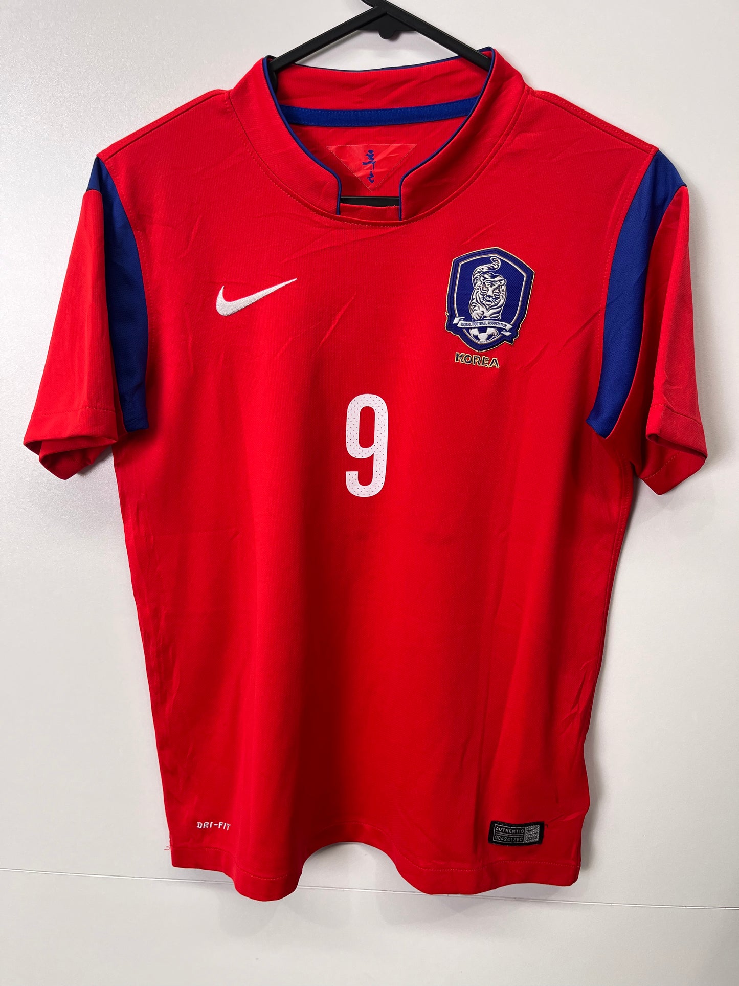 Authentic Korea 2015 Home - Son #9 Size Kids (8-10 years old)