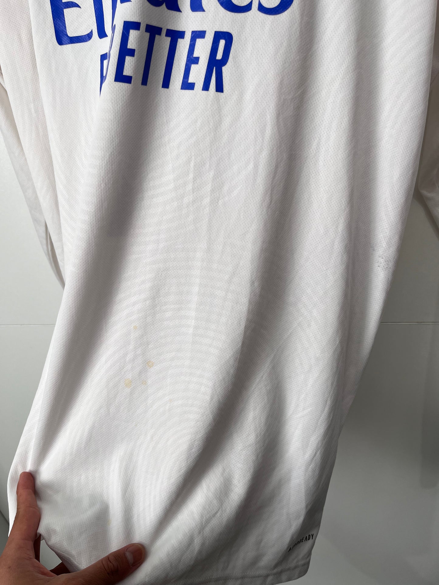 Original Real Madrid 2021/22 Home - Karim Benzema #9 Size XL (Long Sleeve)