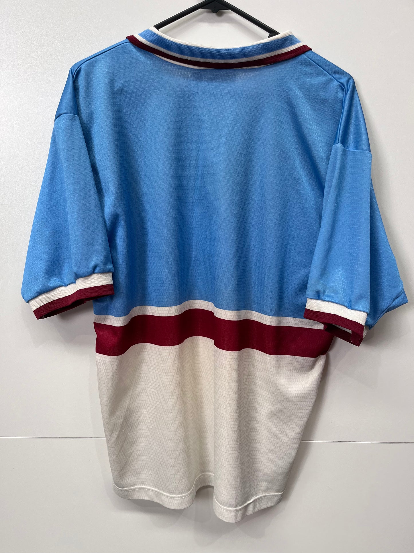 Authentic Aston Villa 1997/98 Away - Size L