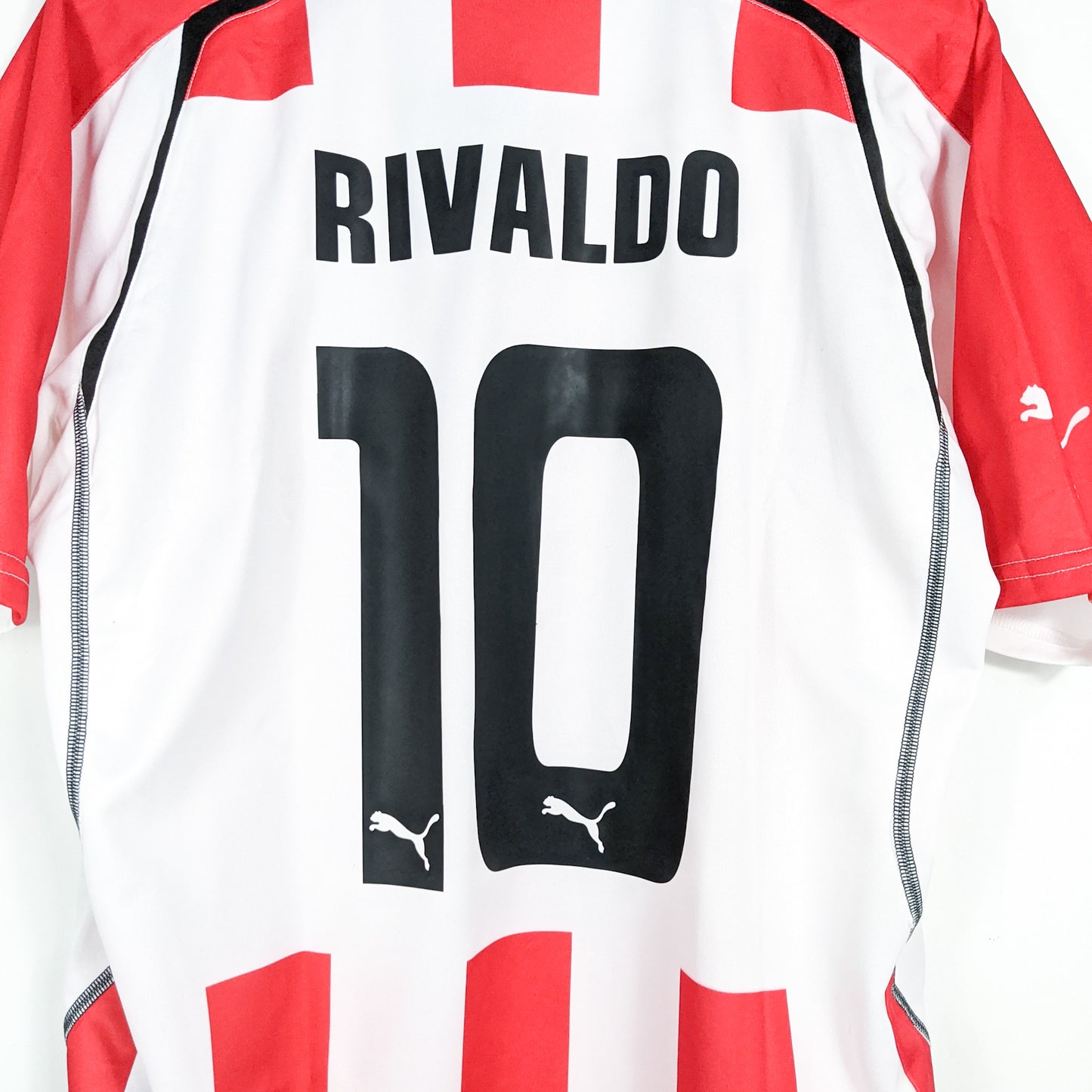 Authentic Olympiacos 2005/06 Home - Rivaldo #10 Size XL