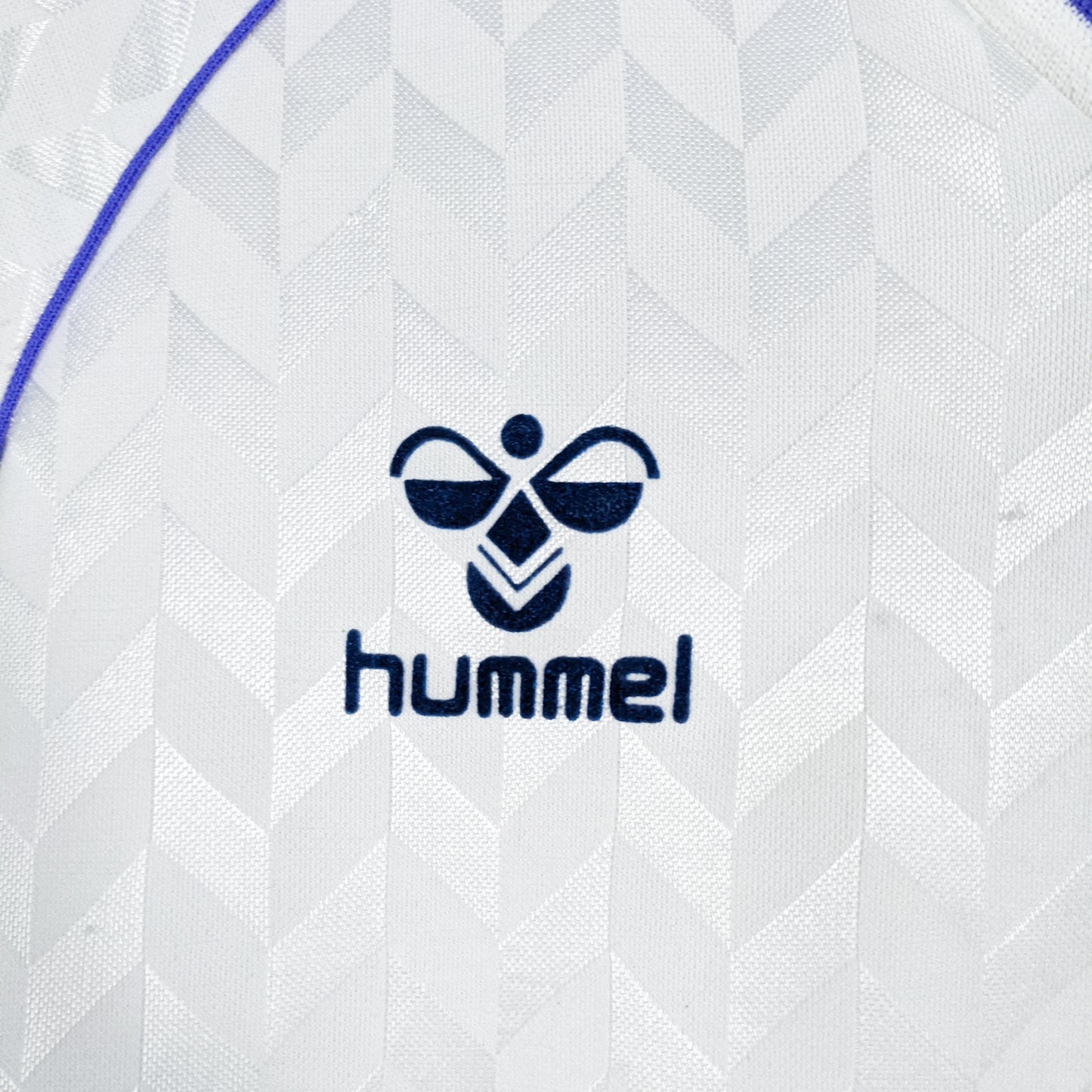 Original Real Madrid 1988/89 Home - Size L (With short) (Long Sleeve)