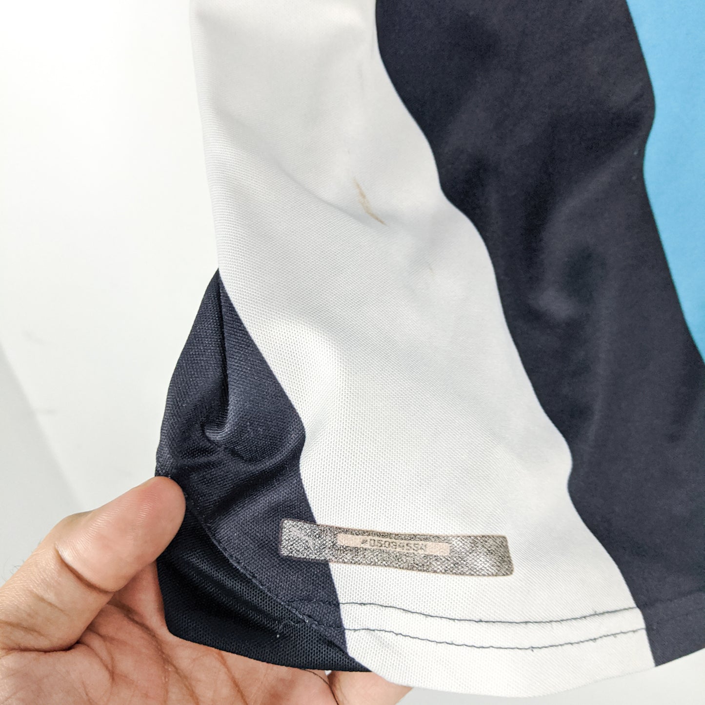 Original Arsenal 2015/16 Third - Mesut Ozil #11 Size M (Long Sleeve)