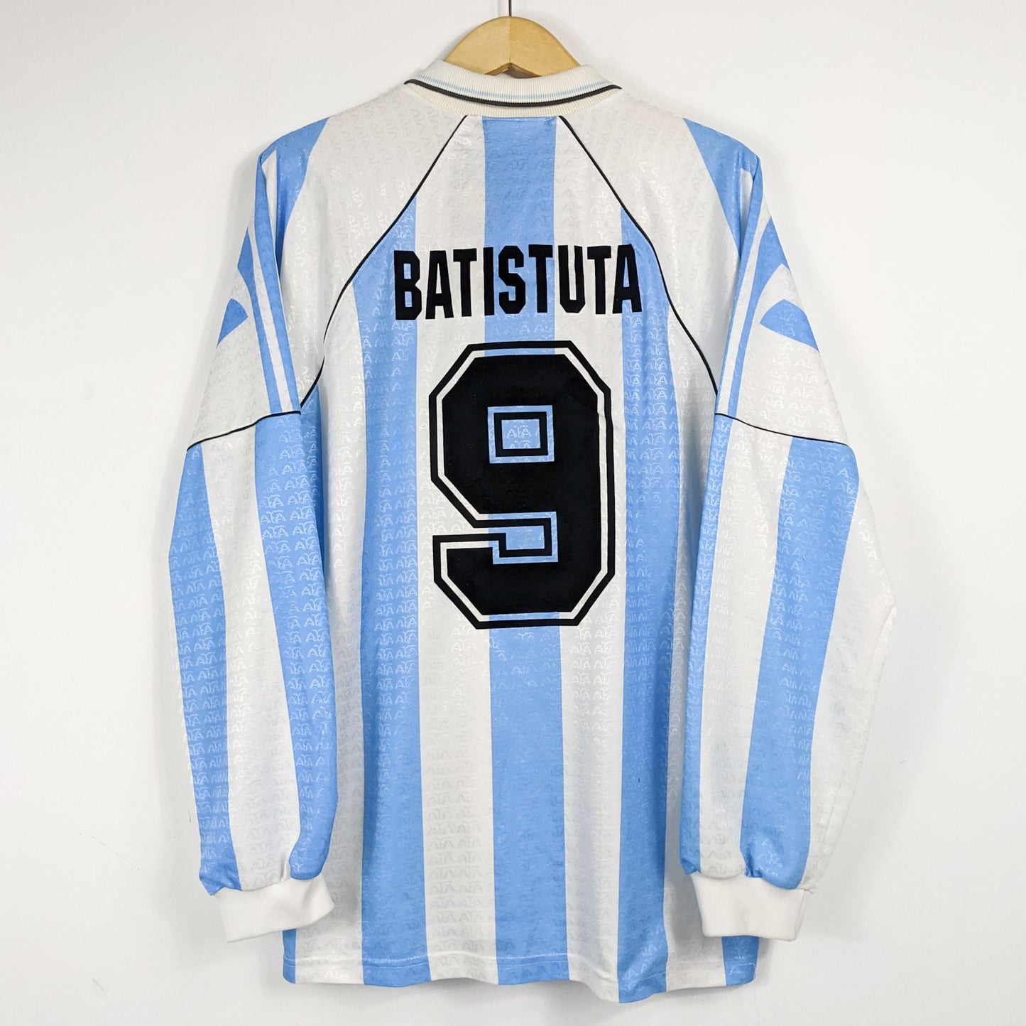 Authentic Argentina 1996/98 Home - Batistuta #9 Size XL (Long Sleeve)