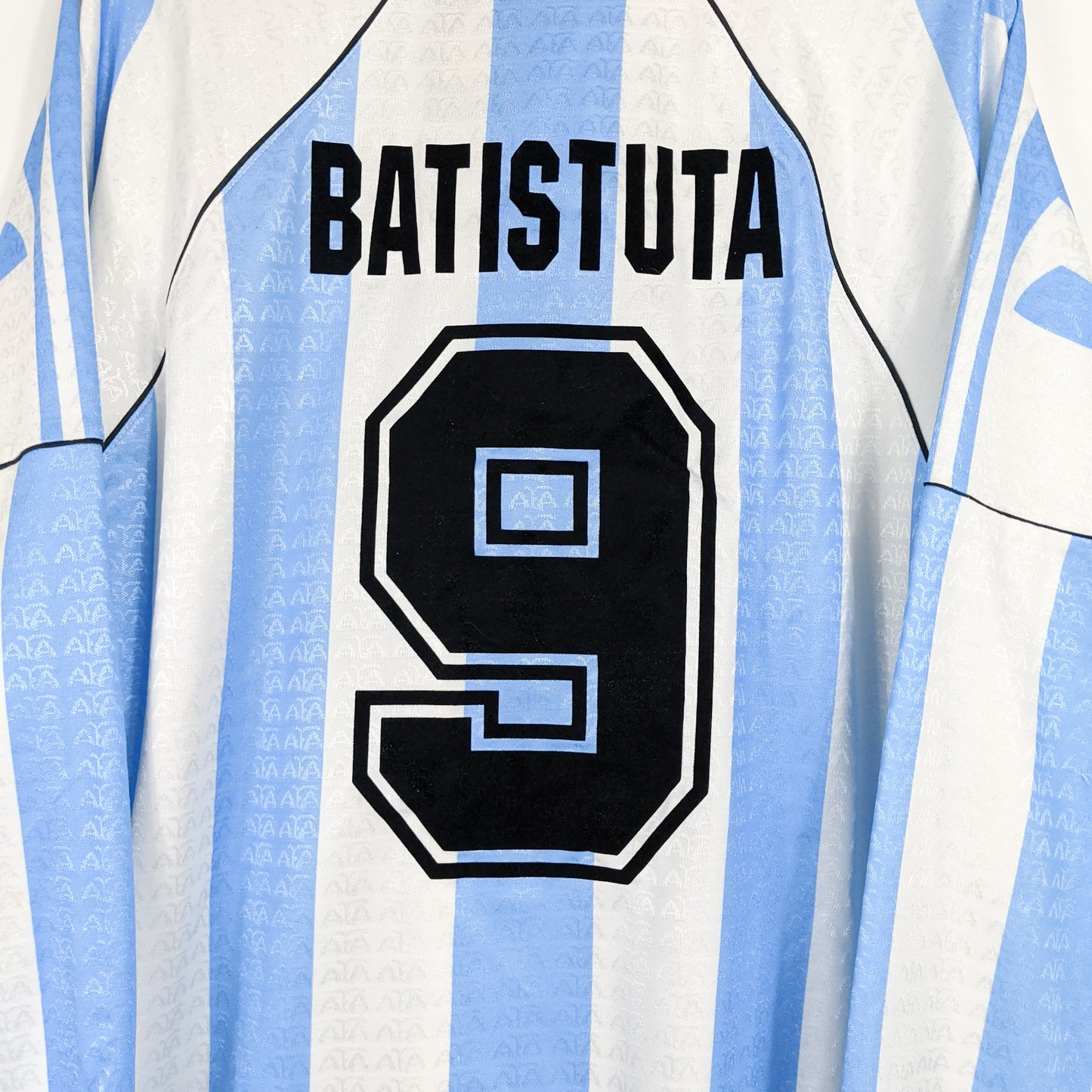Authentic Argentina 1996/98 Home - Batistuta #9 Size XL (Long Sleeve)