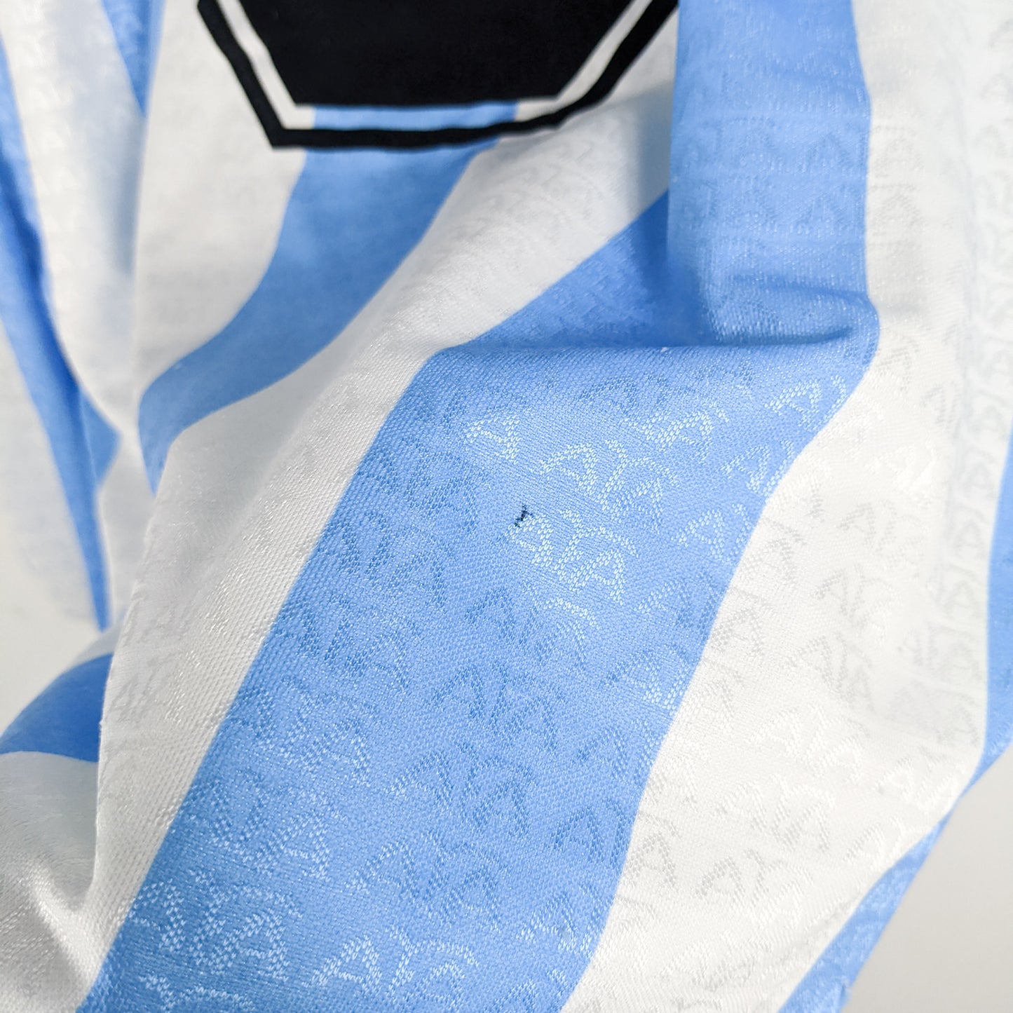 Authentic Argentina 1996/98 Home - Batistuta #9 Size XL (Long Sleeve)