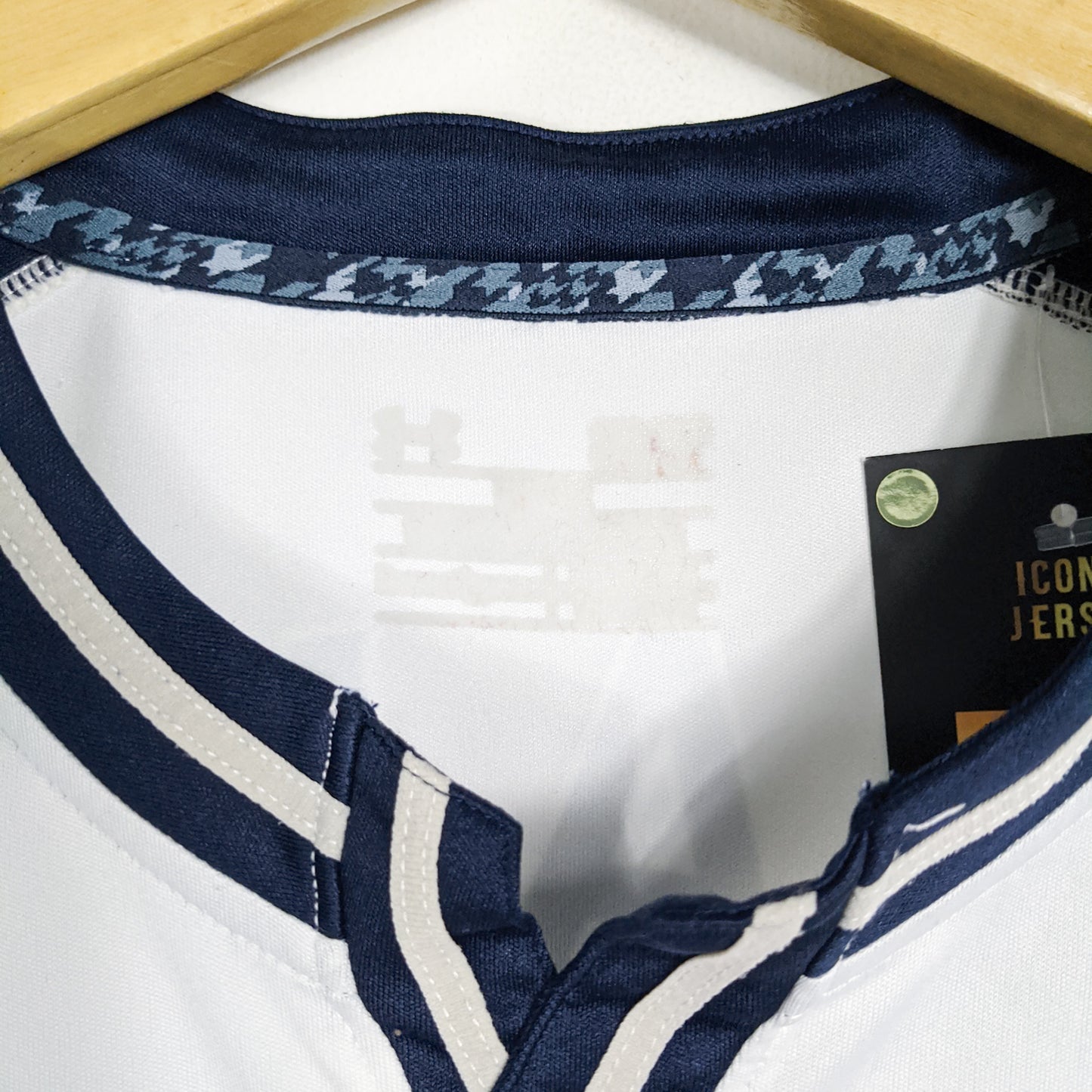 Authentic Tottenham Hotspurs 2013/14 Home - Gareth Bale #11 Size S