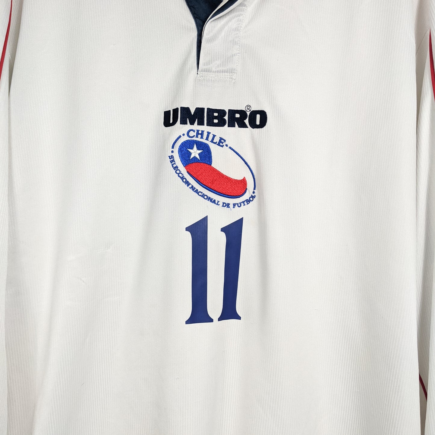 Original Chile 2000/02 Away - Salas #11 Size L (Long Sleeve)