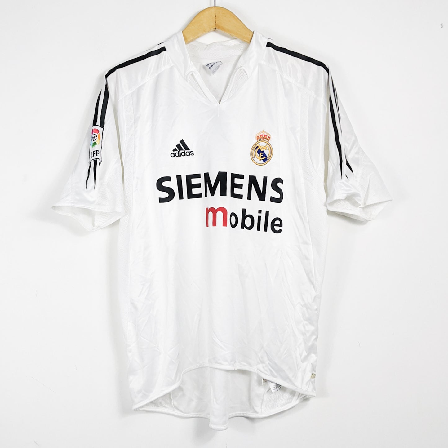 Authentic Real Madrid 2004/05 Home - Zidane #5 Size M
