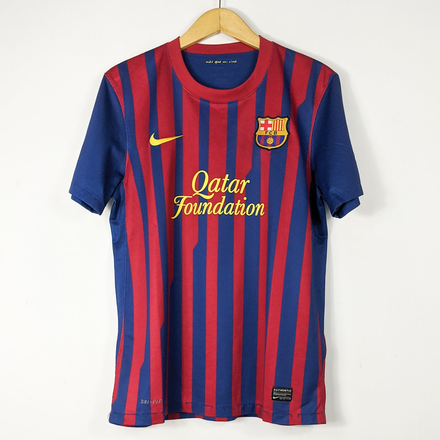 Authentic Barcelona 2011/12 Home - Messi #10 Size M