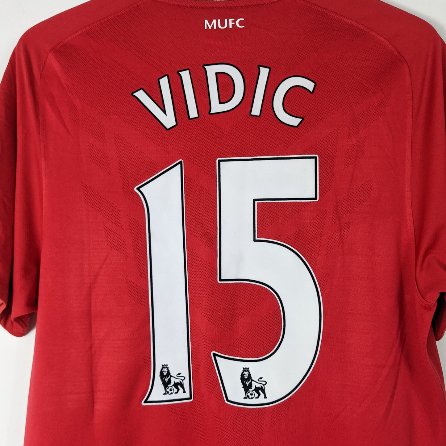 Authentic Manchester United 2010/11 Home - Vidic #15 Size M