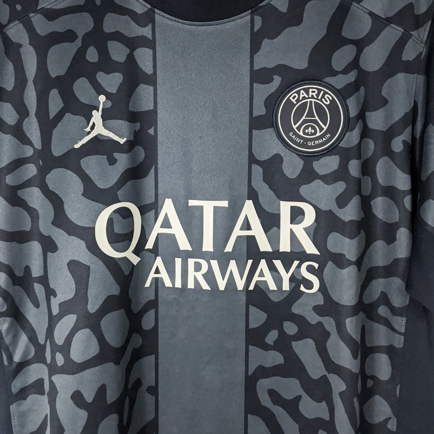 Authentic Paris Saint-Germain 2023/24 Third - Hakimi #2 Size XL