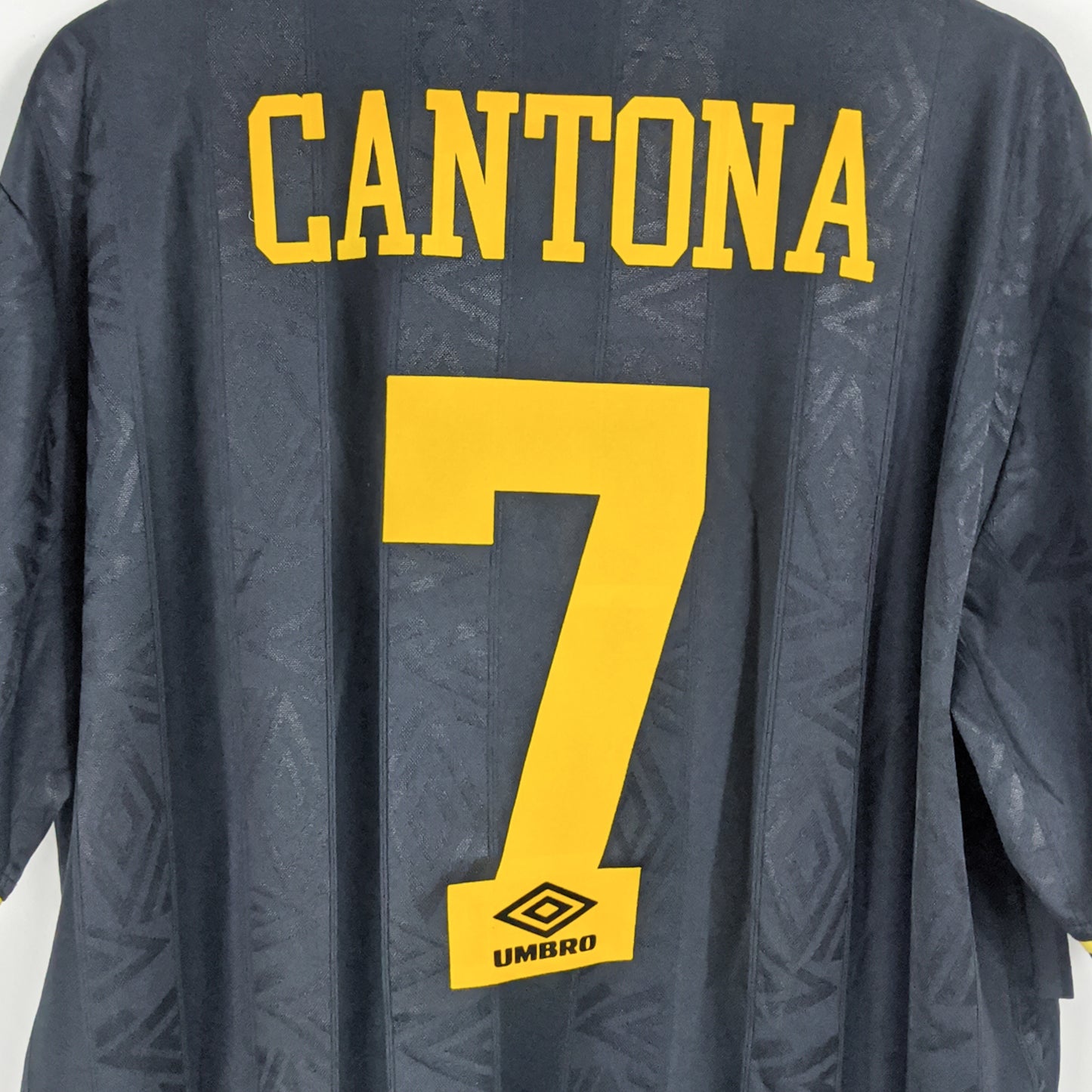 Authentic Manchester United 1993/94 Away - Cantona #7 Size XL