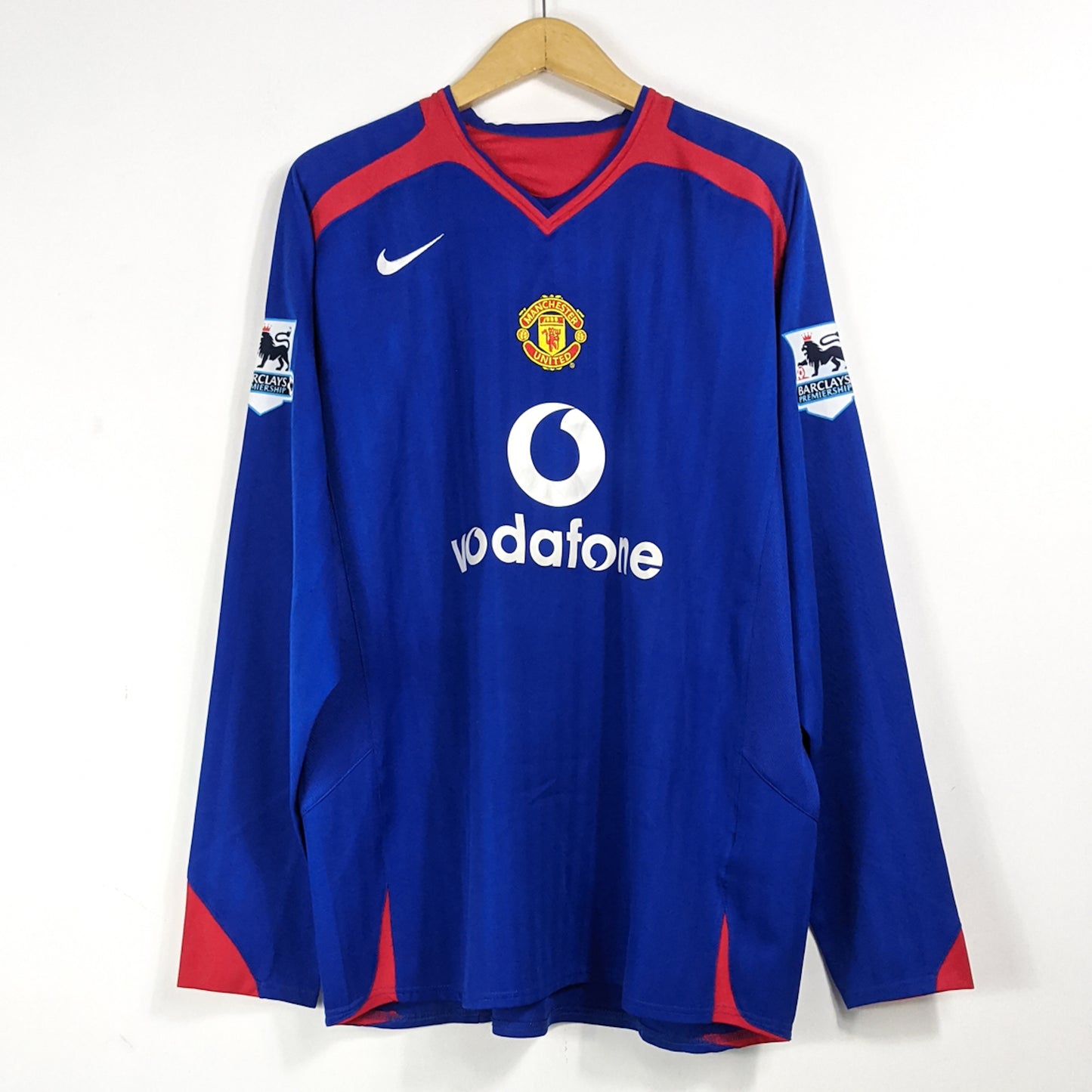 Authentic Manchester United 2005/06 Away - Ronaldo #7 Size XL (Long Sleeve)