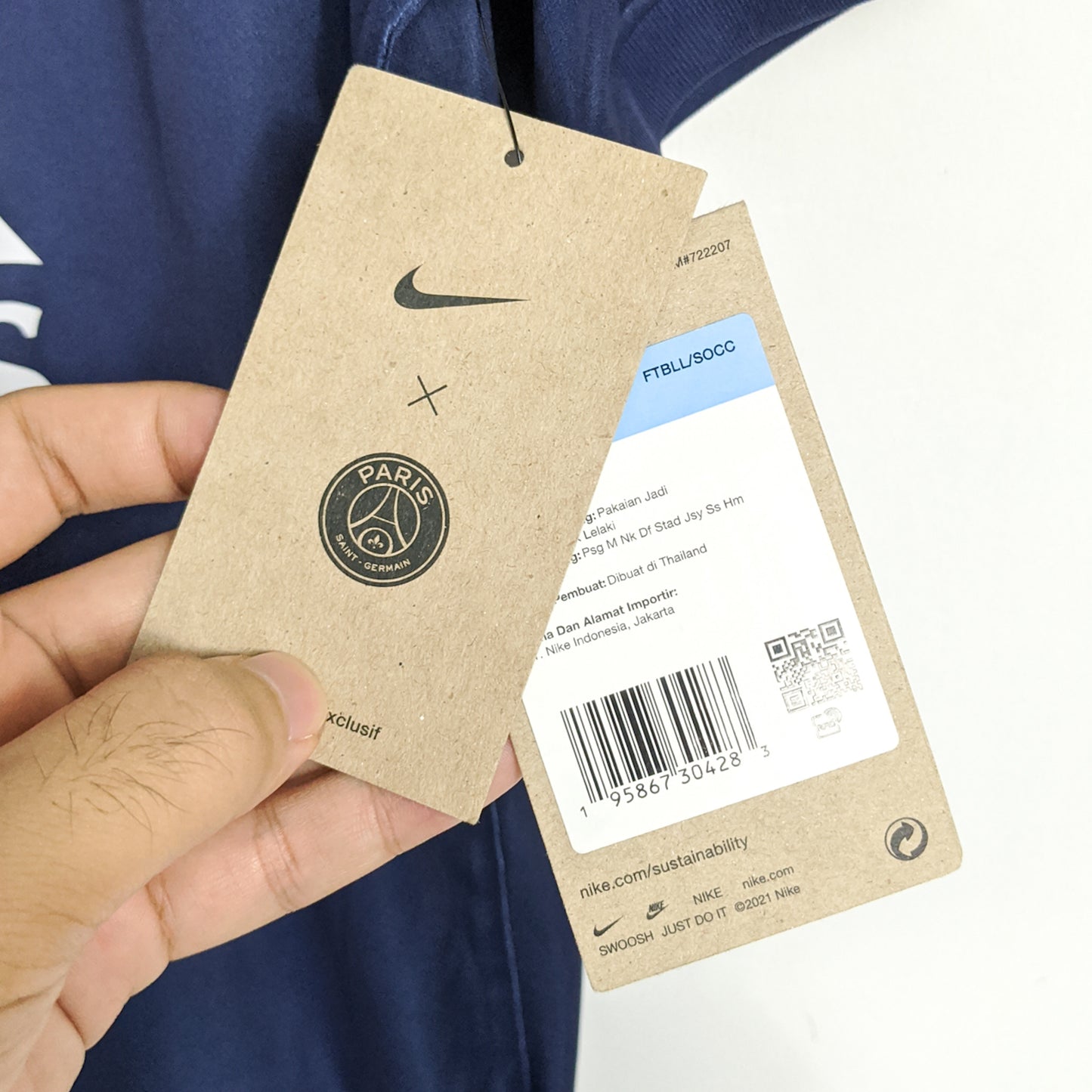 Authentic Paris Saint-Germain 2022/23 Home - Messi #30 Size M (Bnwt)
