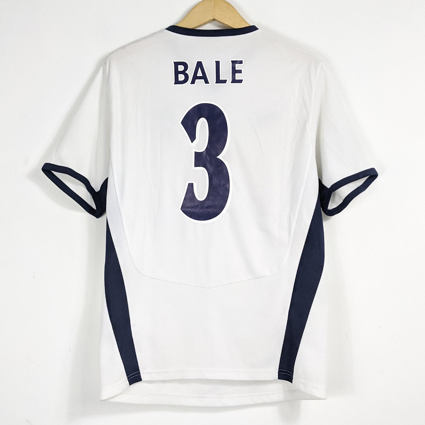 Authentic Tottenham Hotspur 2008/09 Home - Bale #3 Size M