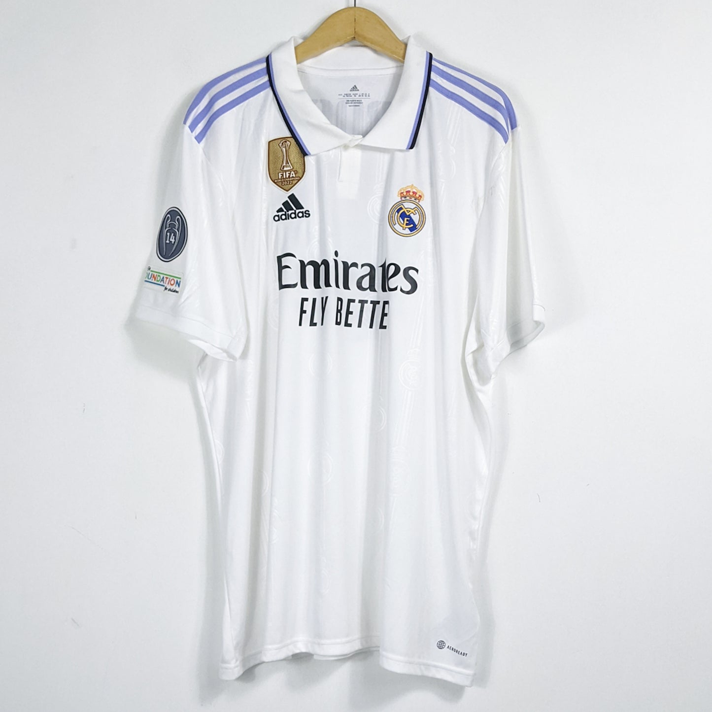 Authentic Real Madrid 2022/23 Home - Kroos #8 Size XXL (Bnwt)