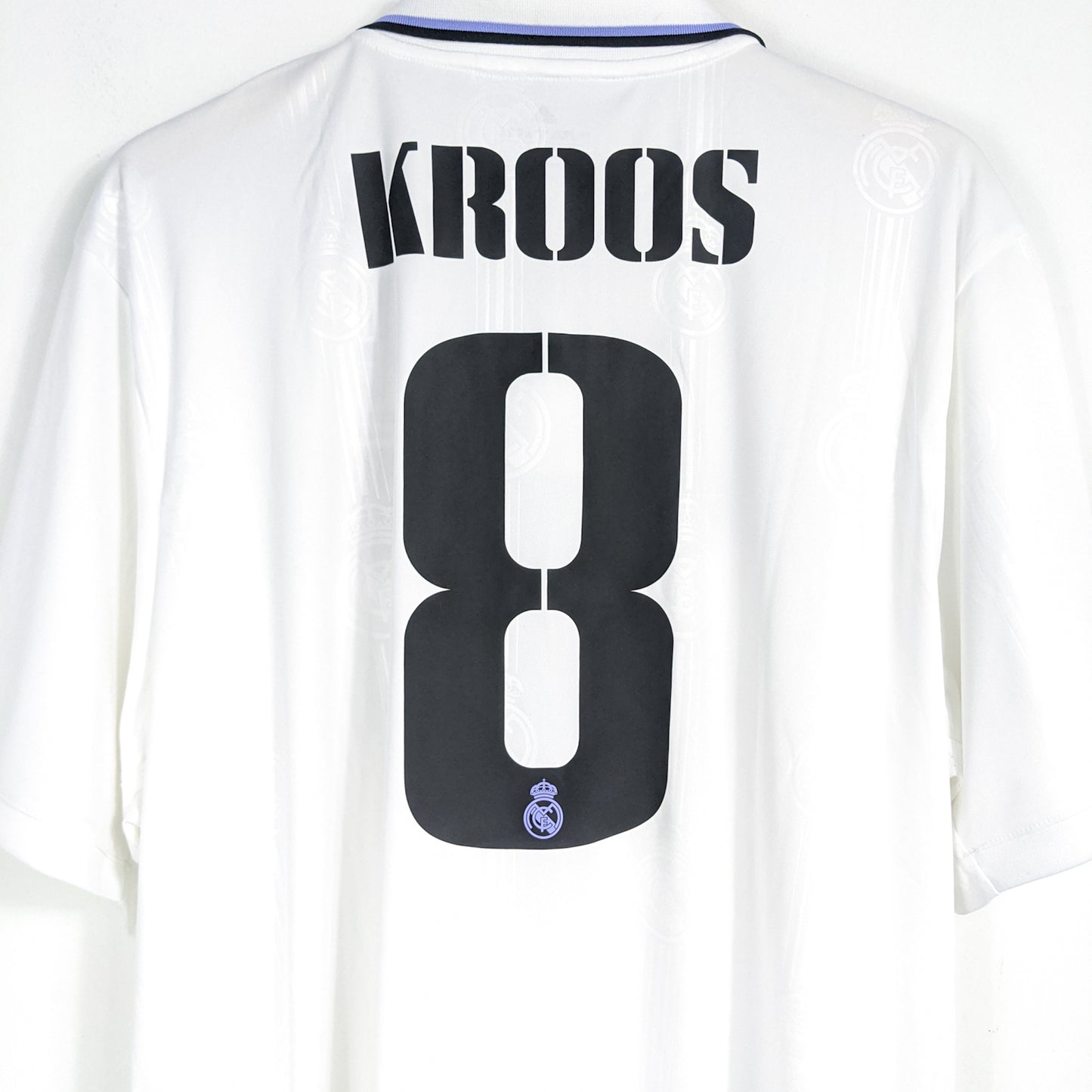 Authentic Real Madrid 2022/23 Home - Kroos #8 Size XXL (Bnwt)