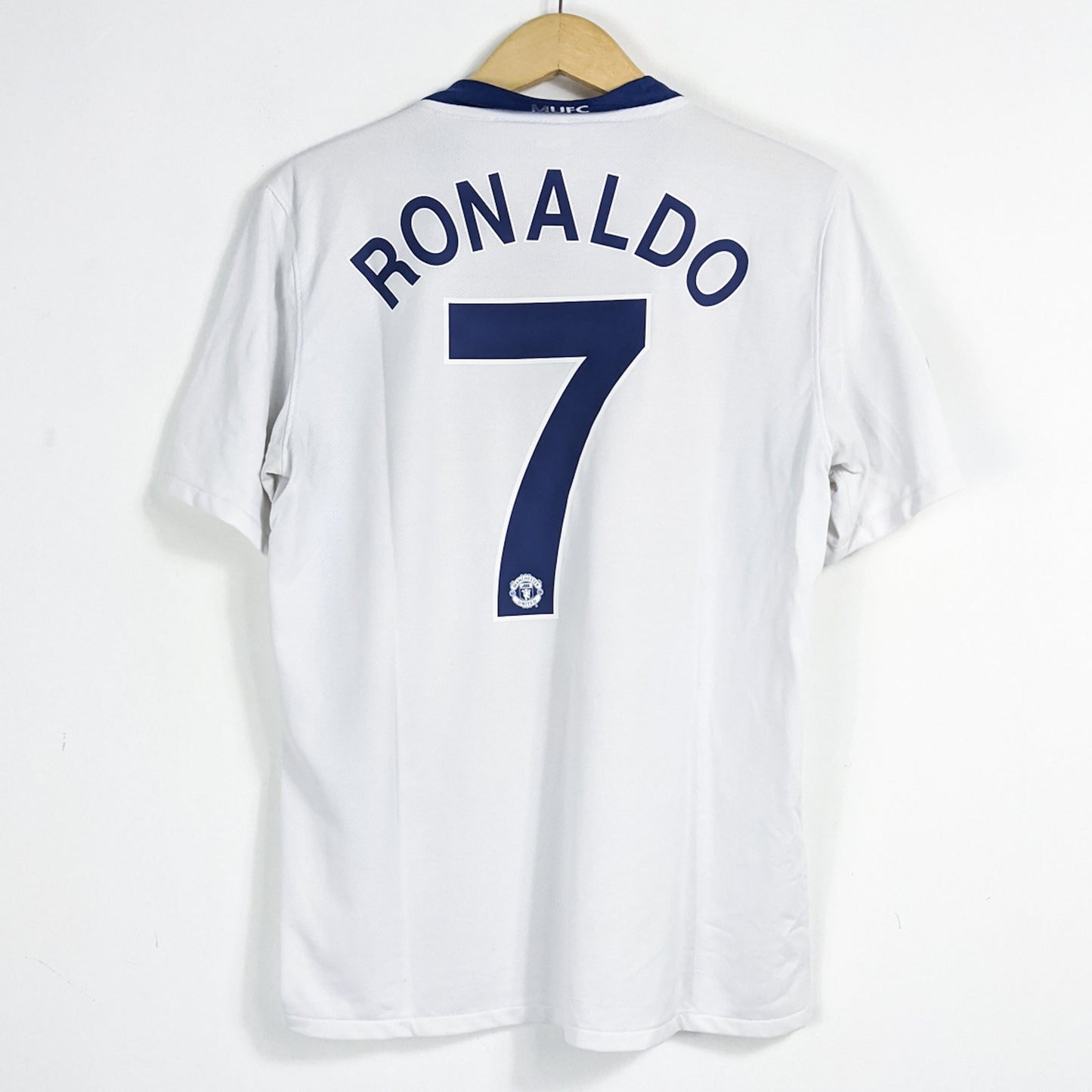Authentic Manchester United 2008/09 Away - Ronaldo #7 Size M