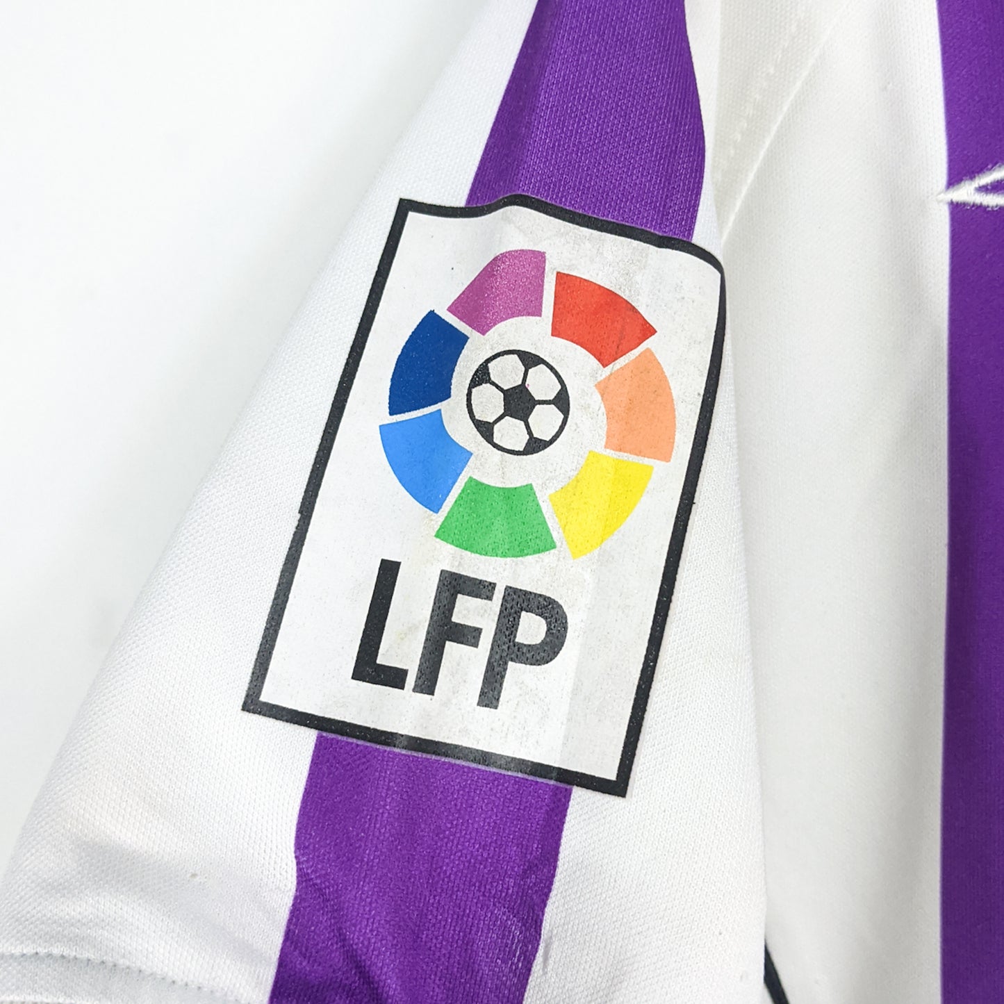Authentic Real Valladolid 2001/02 Home - Luis Garcia #17 Size M
