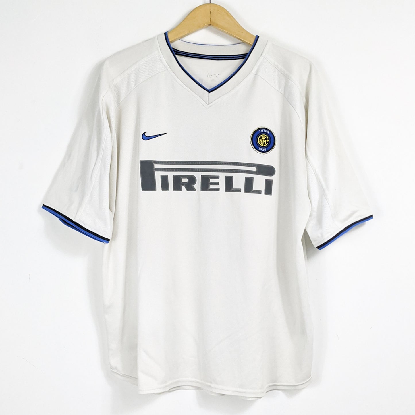 Authentic Inter 1999/00 Away - Ronaldo #9 Size XL