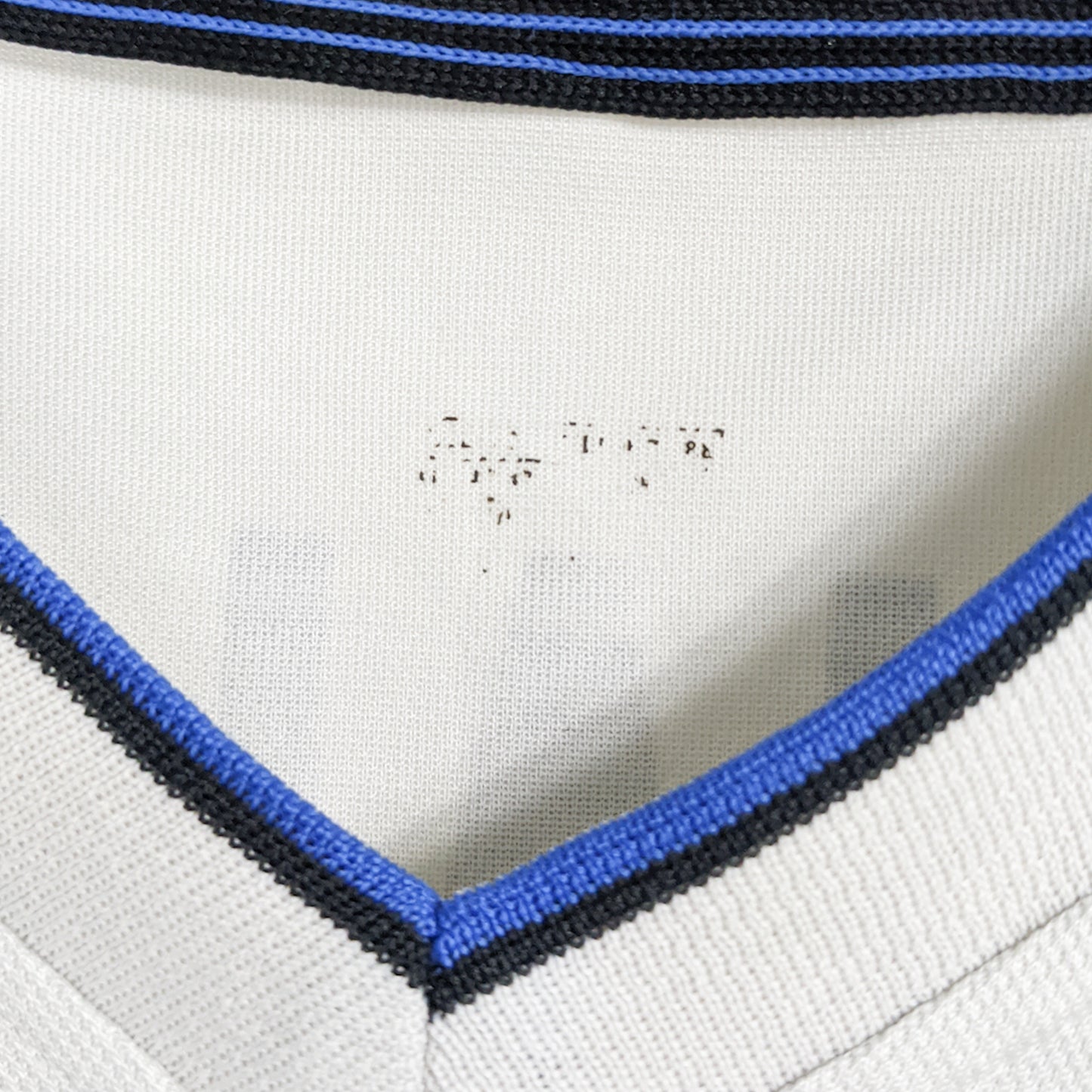 Authentic Inter 1999/00 Away - Ronaldo #9 Size XL