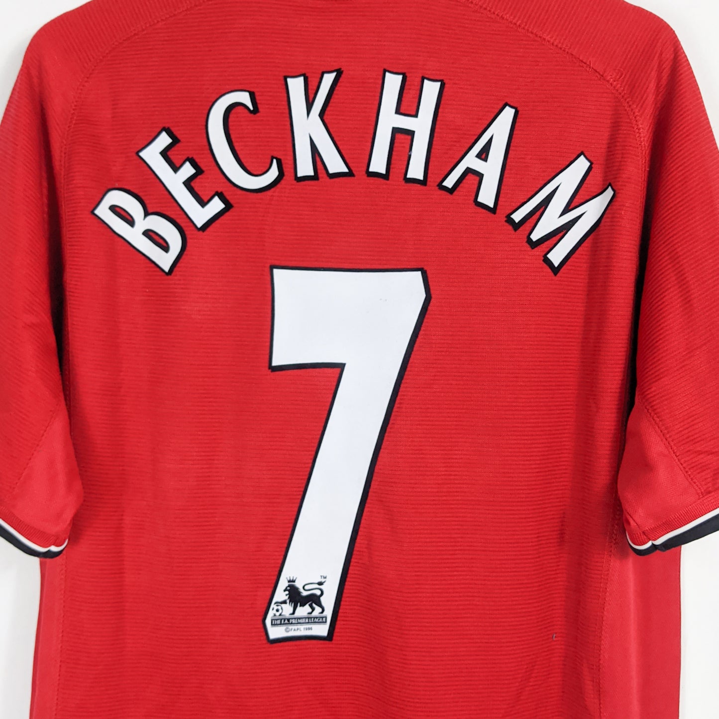 Authentic Manchester United 2000/02 Home - Beckham #7 Size L