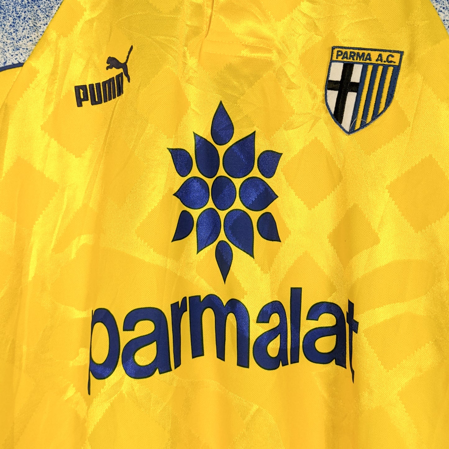Authentic Parma 1995/96 Third - Chiesa #20 Size XL