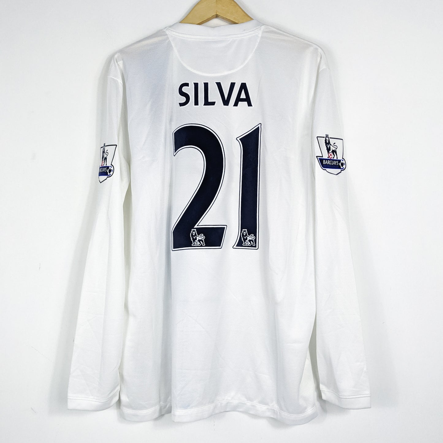 Authentic Manchester City 2013/14 Third - Silva #21 Size XL (With tags) (Long Sleeve)