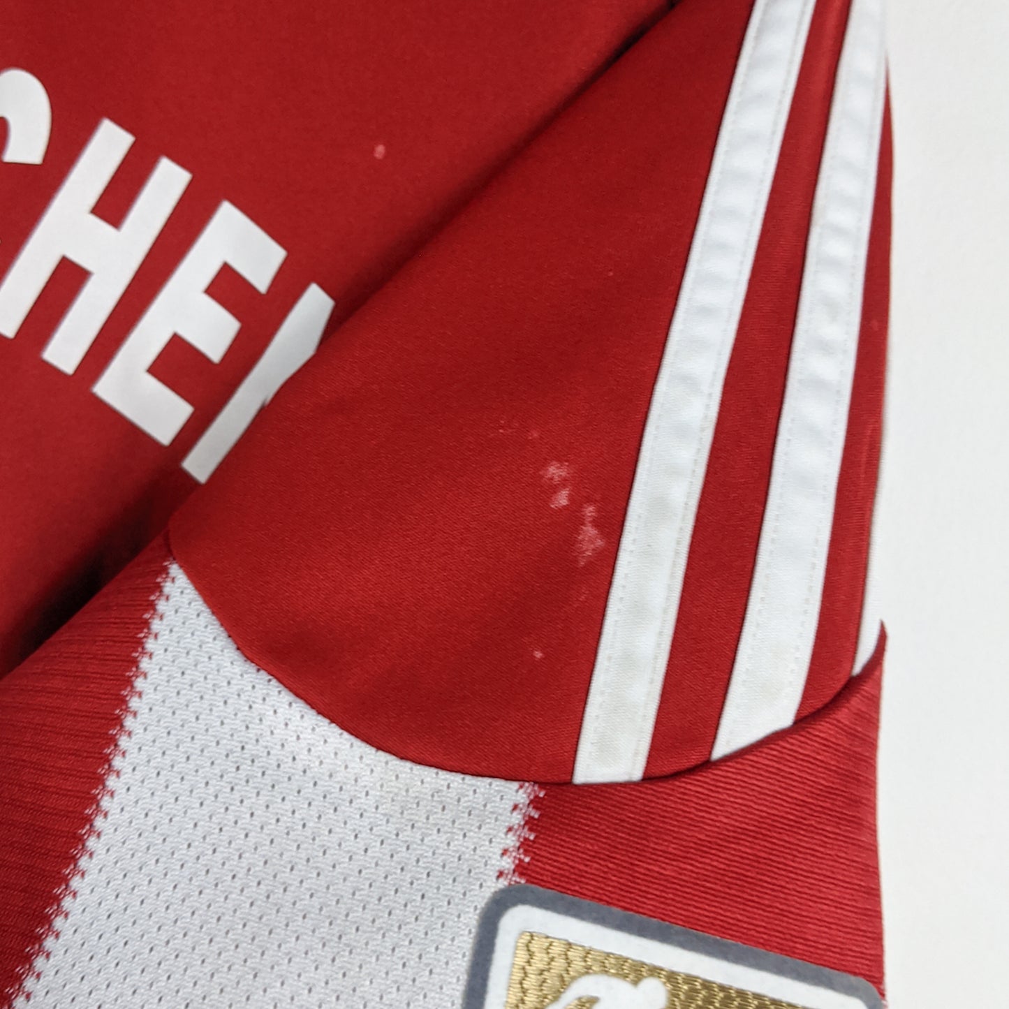 Authentic Bayern Munchen 2010/11 Home - Olic #11 Size XL