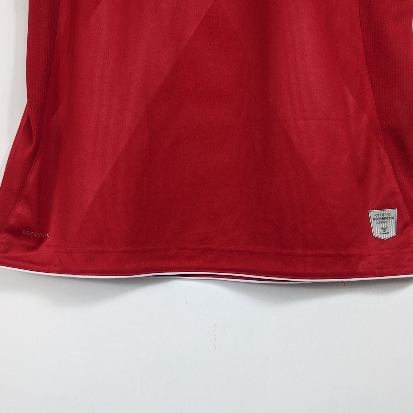 Authentic Denmark 2018/19 Home - Eriksen #10 Size L