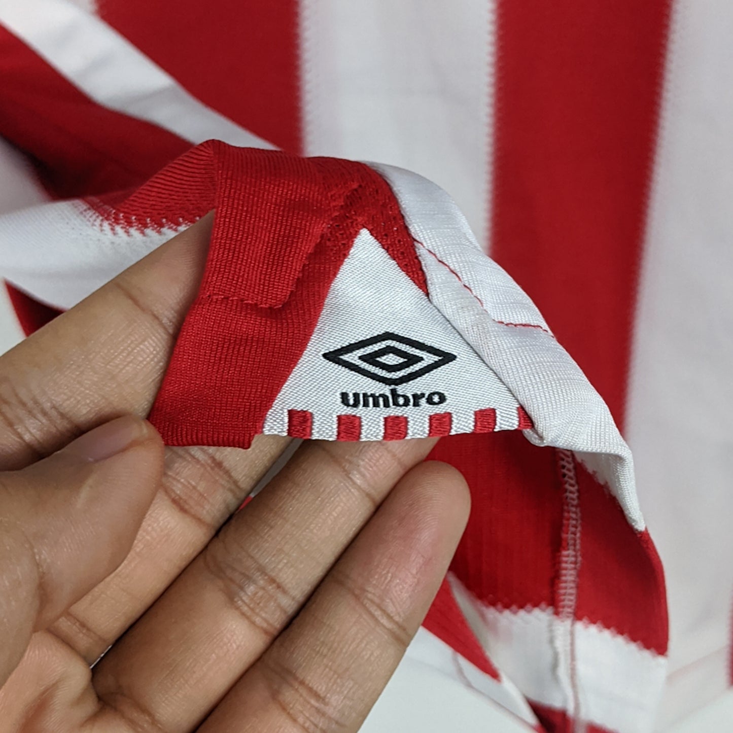 Authentic Sunderland 2010/11 Home - Malbranque #8 Size L