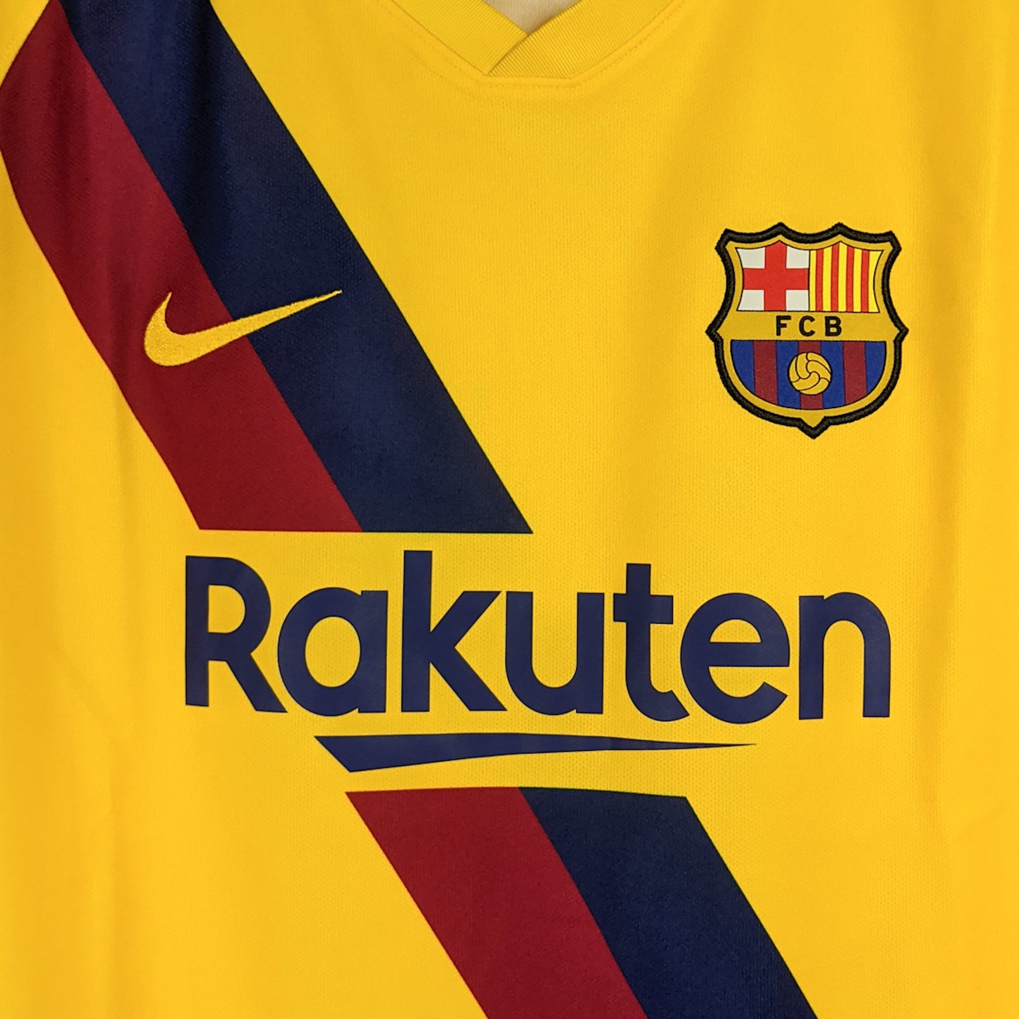 Authentic Barcelona 2019/20 Away - Messi #10 Size XL