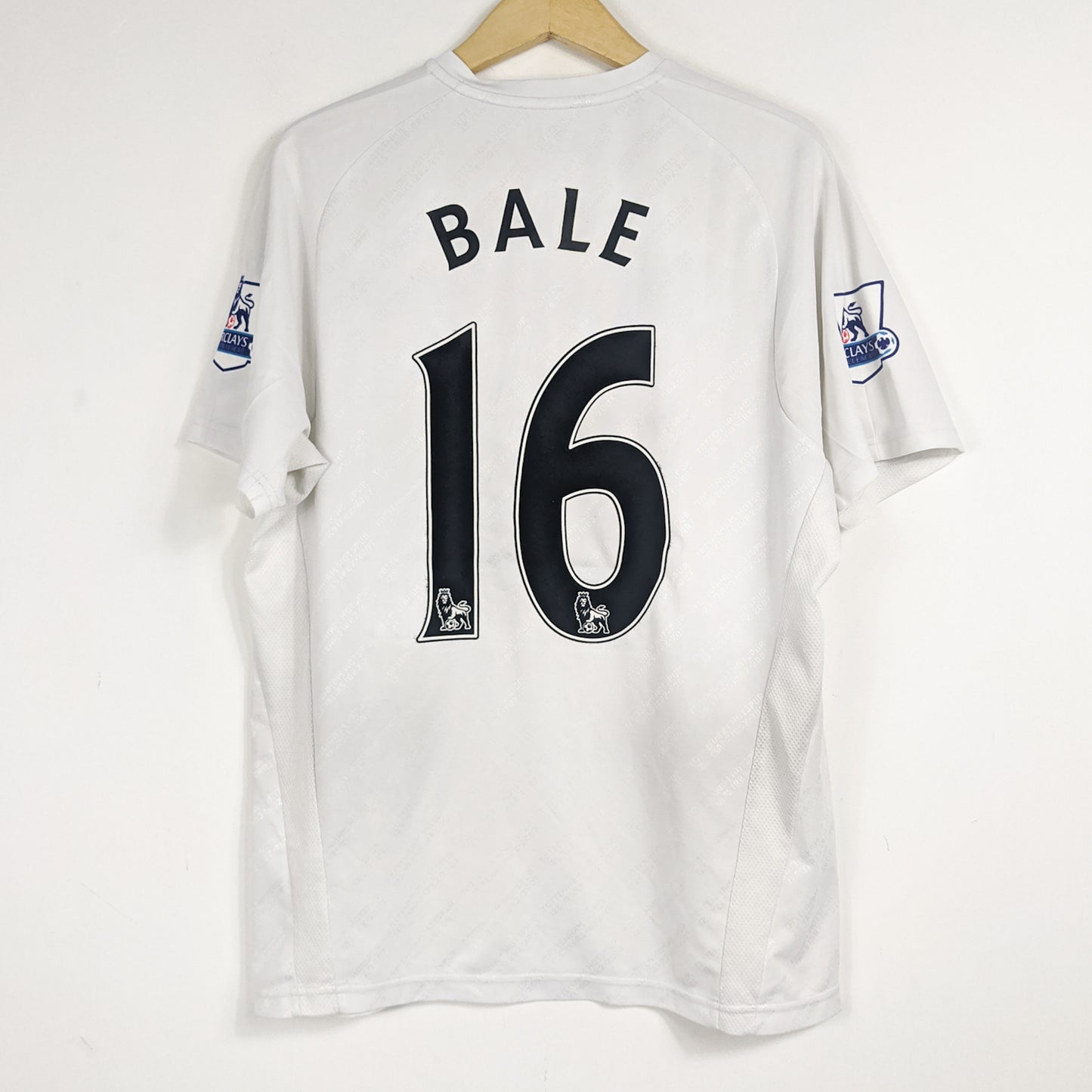 Authentic Tottenham Hotspur 2007/08 125th Anniversary Home - Bale #16 Size L