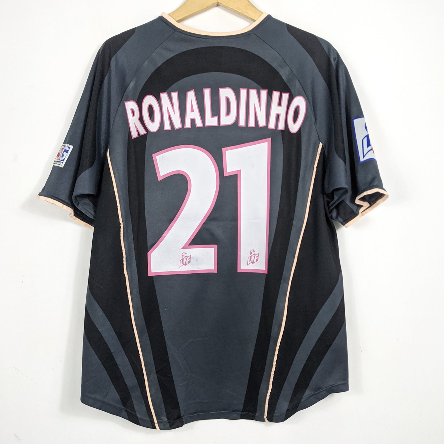 Authentic Paris Saint-Germain 2001/02 Third - Ronaldinho #21 Size L