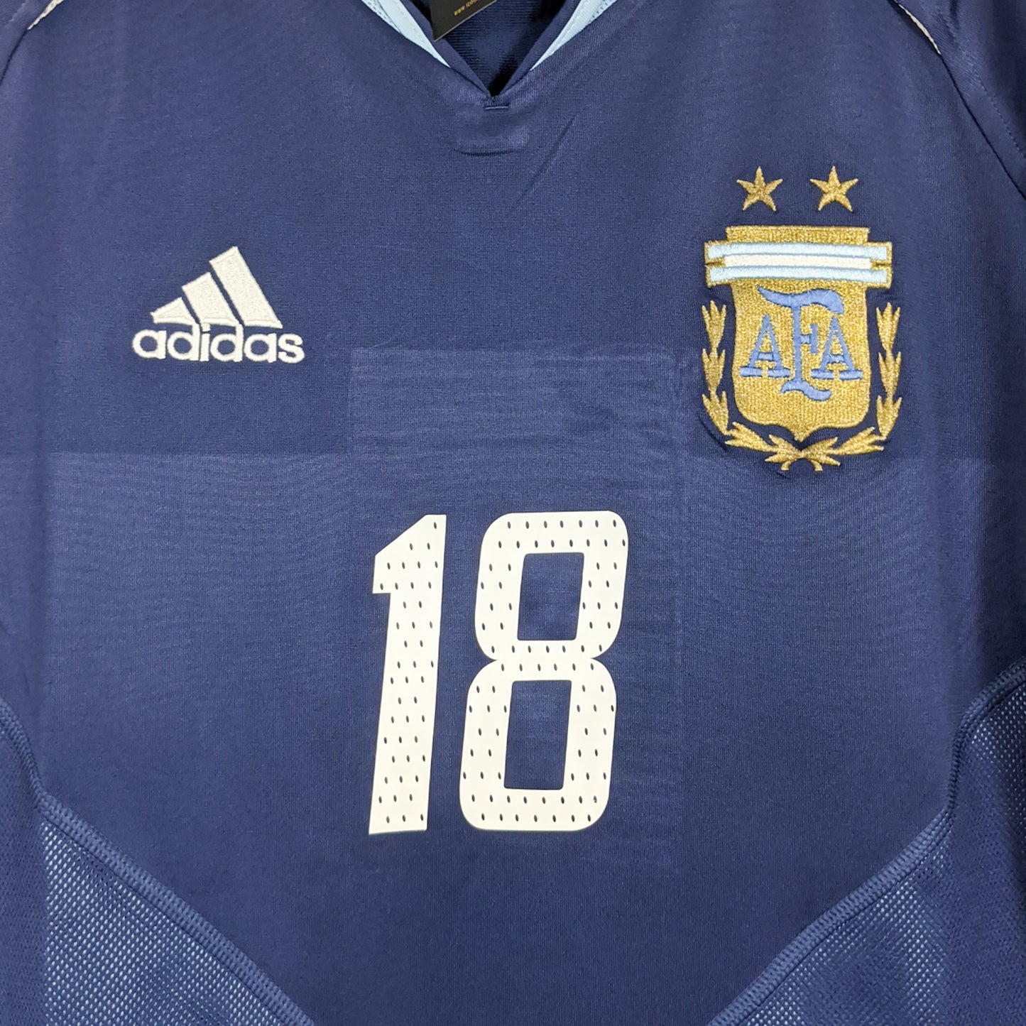 Authentic Argentina 2004 Away - Messi #18 Size M