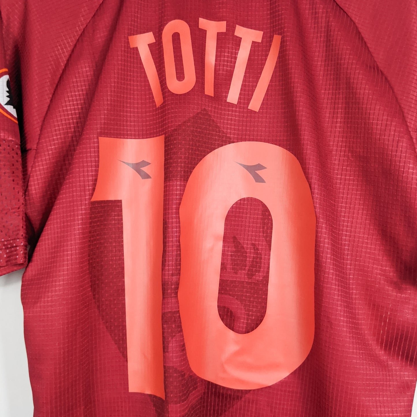 Authentic AS Roma 1997/98 Home - Totti #10 Size L