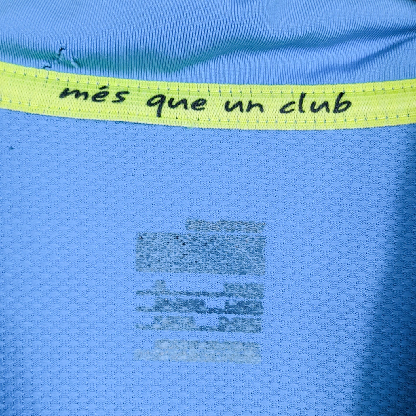 Authentic Barcelona 2007/08 Away - Messi #19 Size M