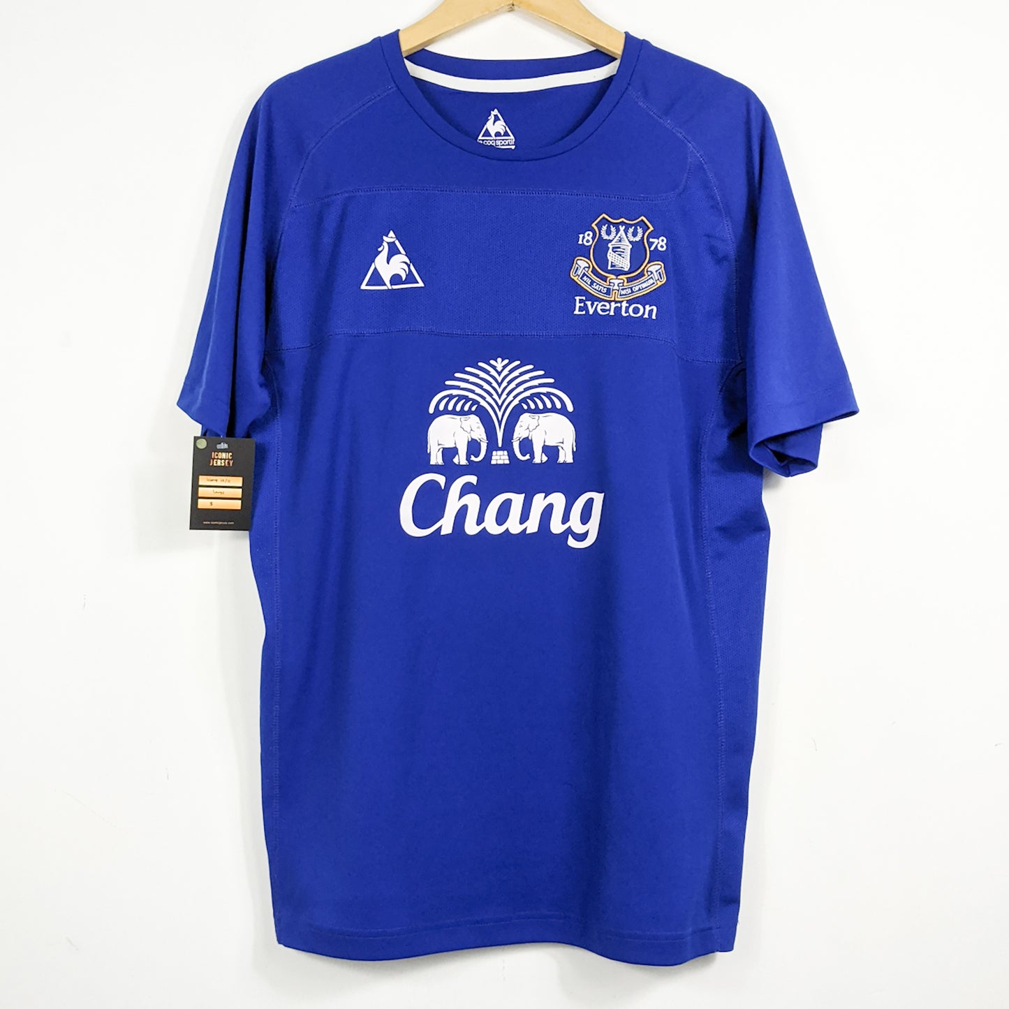 Authentic Everton 2010/11 Home - Cahill #17 Size L