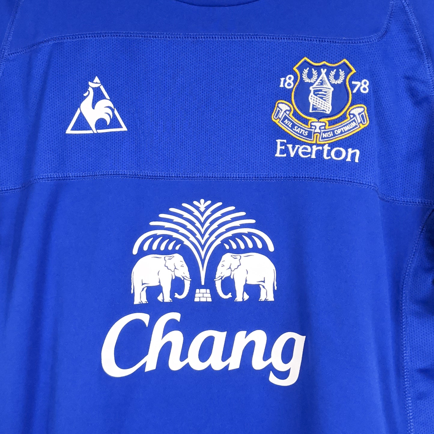Authentic Everton 2010/11 Home - Cahill #17 Size L