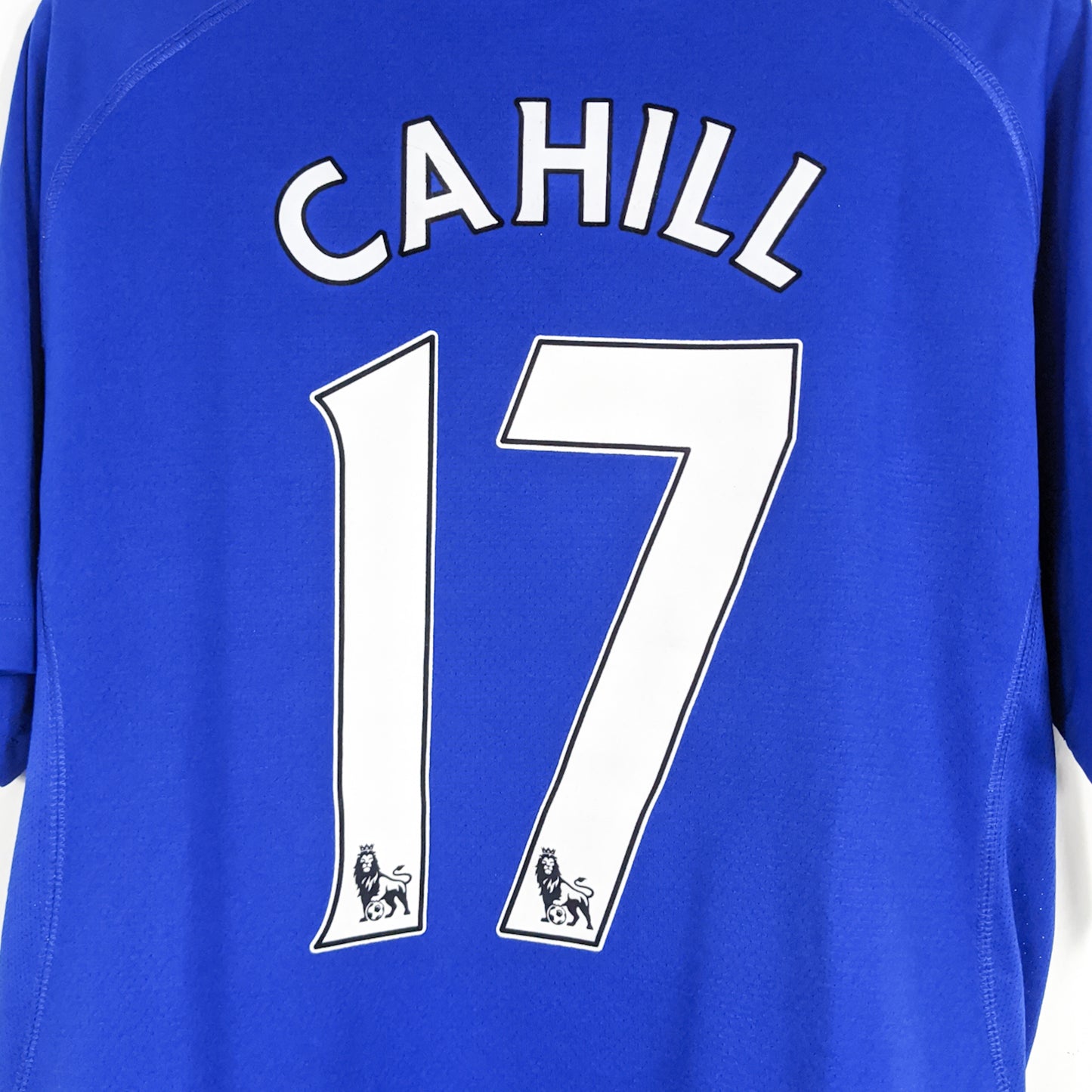 Authentic Everton 2010/11 Home - Cahill #17 Size L